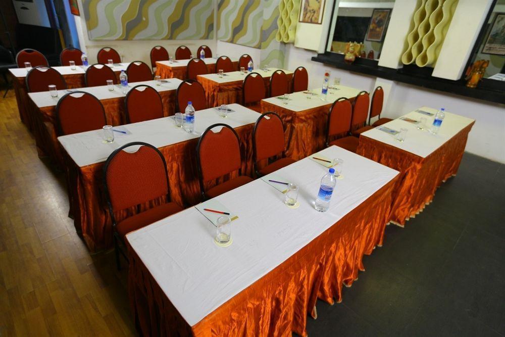 Hotel Oriental Inn 钦奈 外观 照片
