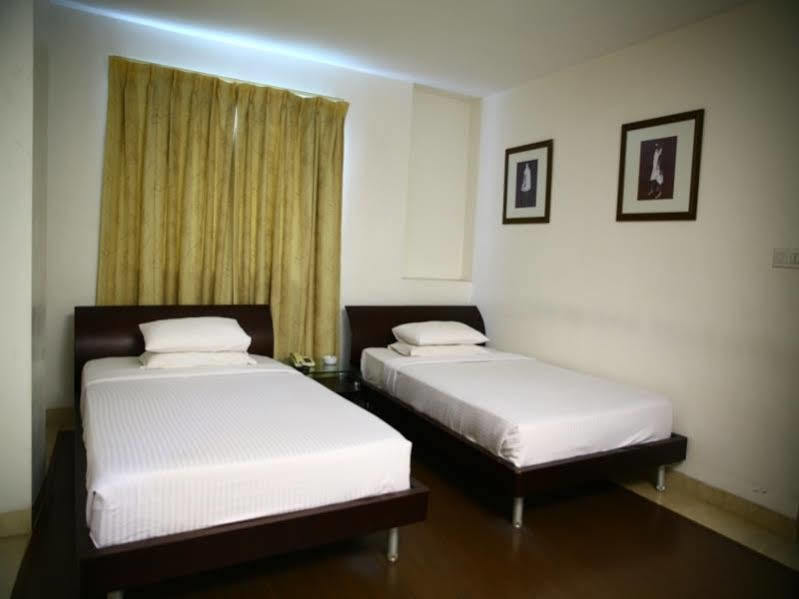 Hotel Oriental Inn 钦奈 外观 照片